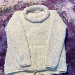 Carve Design Fleece Pullover. MAKE AN OFFER. NEED TO CLEAR OUT CLOSET!